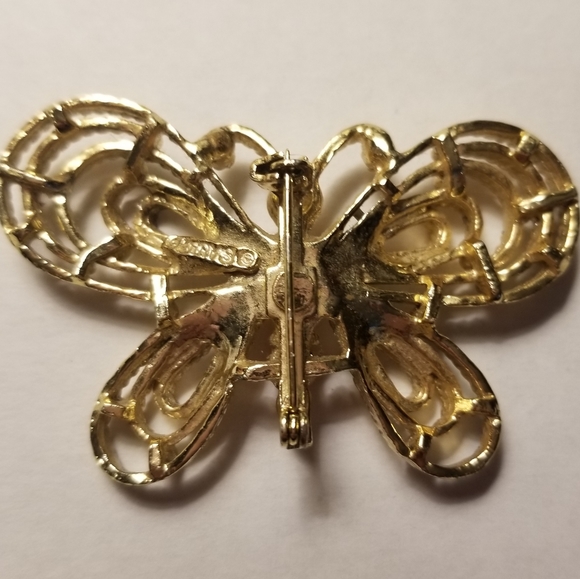 Vintage Butterfly Brooch Pin - Picture 5 of 6